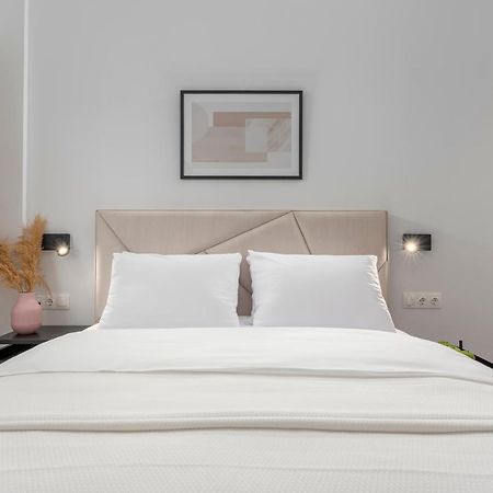 Ιωκα Suites / The Urbitality Project Thessaloníki Eksteriør billede