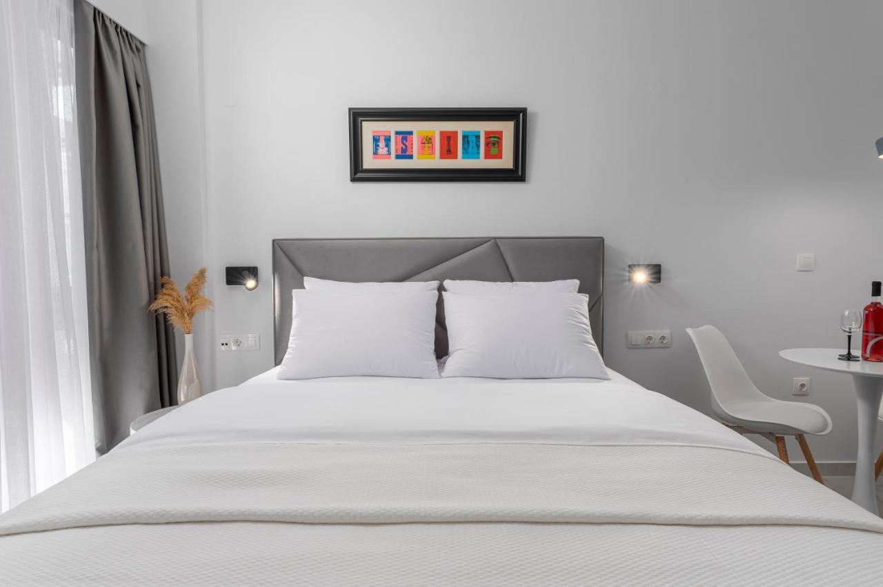 Ιωκα Suites / The Urbitality Project Thessaloníki Eksteriør billede