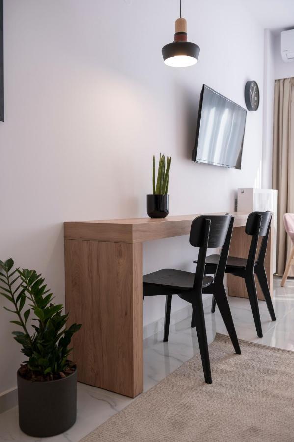 Ιωκα Suites / The Urbitality Project Thessaloníki Eksteriør billede